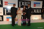Amitabh Bachchan, Jaya Bachchan, Abhishek Bachchan, Aishwarya Rai Bachchan at Paa premiere in Mumbai on 3rd Dec 2009 (5).JPG